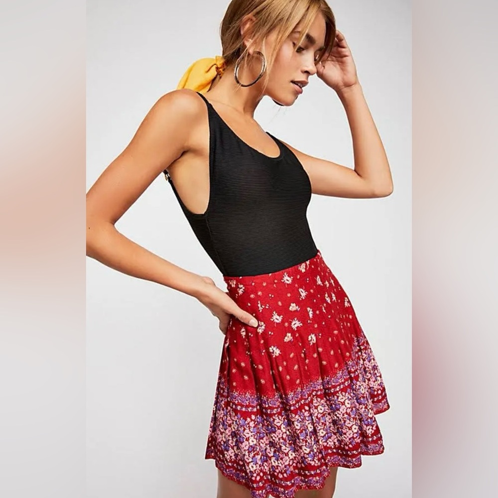 Free‎ People Floral Step-Up Pleated Mini Skirt size 4